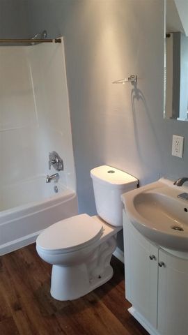 506 E Cook Street, Portage, WI 53901