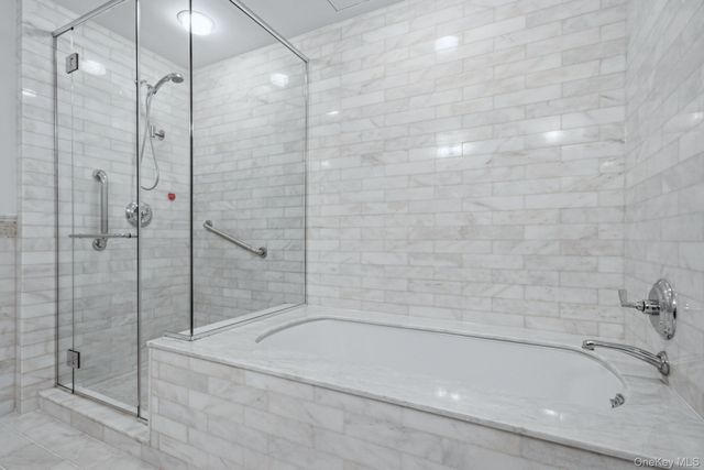 1 Renaissance Square 26G, White Plains, NY 10601