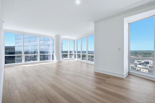 1 Renaissance Square 26G, White Plains, NY 10601