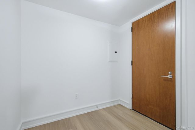 1 Renaissance Square 26G, White Plains, NY 10601