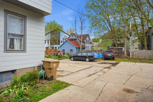 2031 E Washington Avenue, Madison, WI 53704