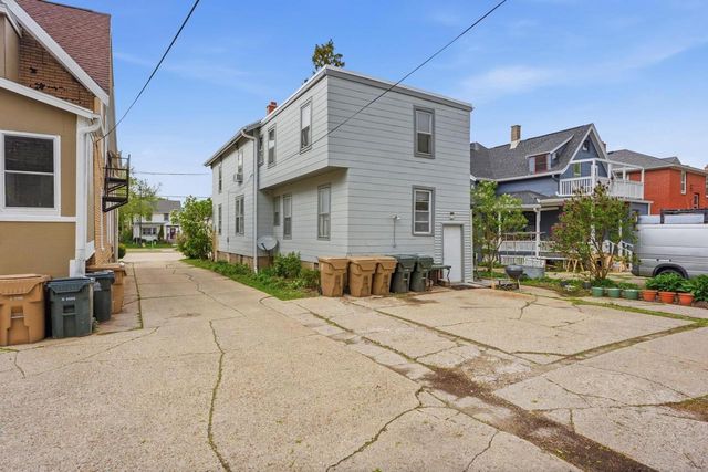 2031 E Washington Avenue, Madison, WI 53704
