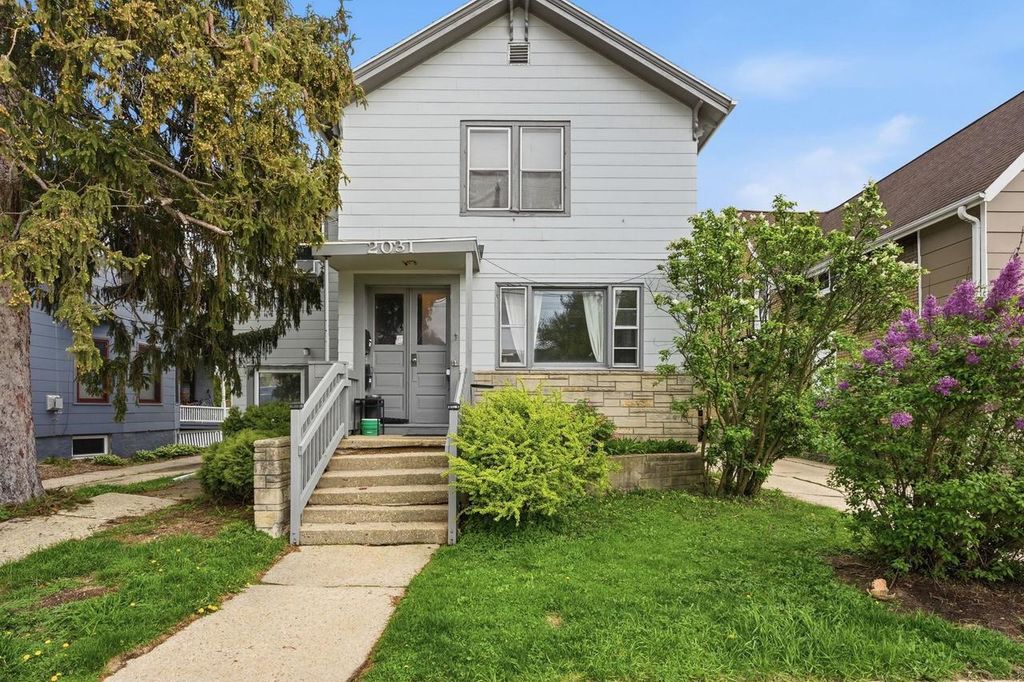 2031 E Washington Avenue, Madison, WI 53704
