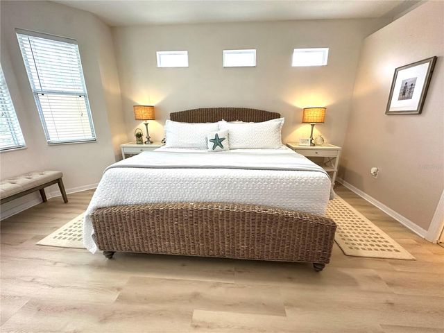 8137 PONKAN ROAD, Land O Lakes, FL 34637