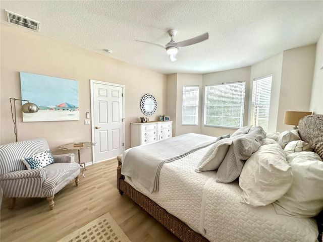 8137 PONKAN ROAD, Land O Lakes, FL 34637