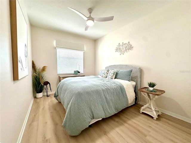 8137 PONKAN ROAD, Land O Lakes, FL 34637