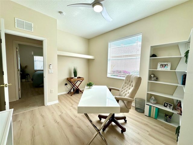 8137 PONKAN ROAD, Land O Lakes, FL 34637