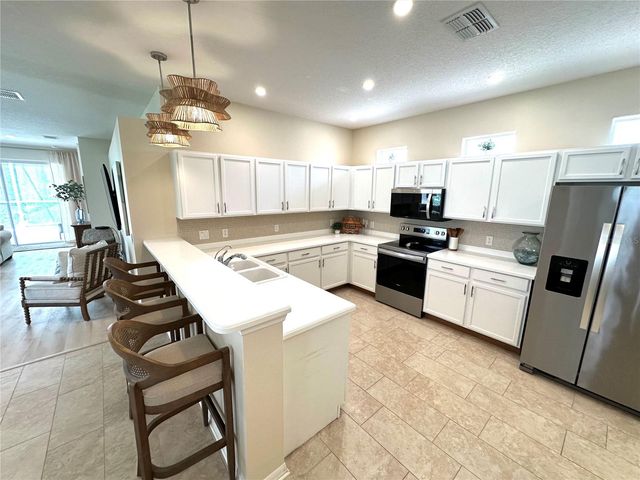 8137 PONKAN ROAD, Land O Lakes, FL 34637