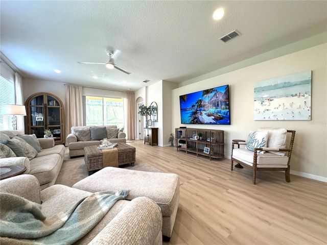 8137 PONKAN ROAD, Land O Lakes, FL 34637