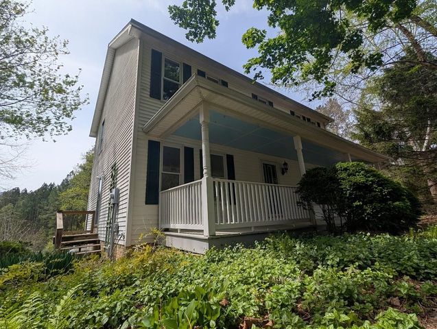 448 PINE NEEDLES LN, Afton, VA 22920