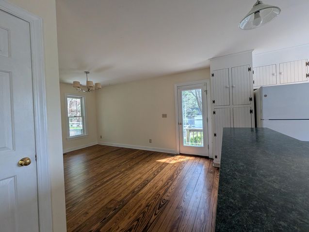 448 PINE NEEDLES LN, Afton, VA 22920