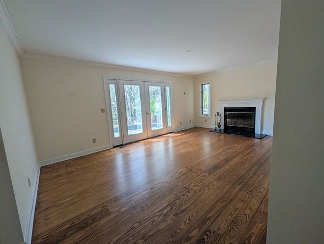 448 PINE NEEDLES LN, Afton, VA 22920