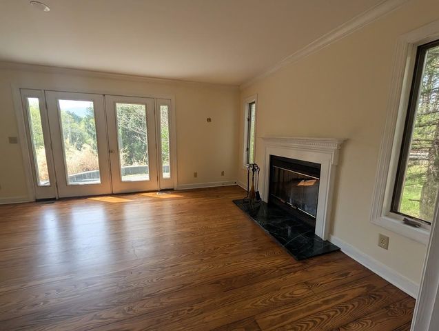 448 PINE NEEDLES LN, Afton, VA 22920