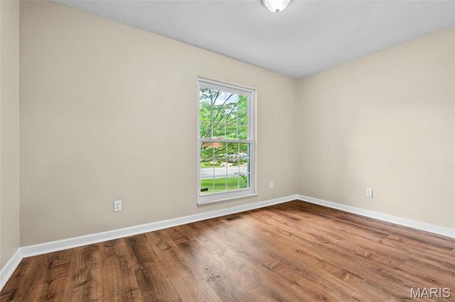 125 Turnbridge Drive, Swansea, IL 62226