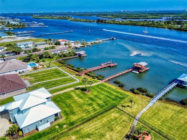 2019 S RIVERSIDE, Edgewater, FL 32141