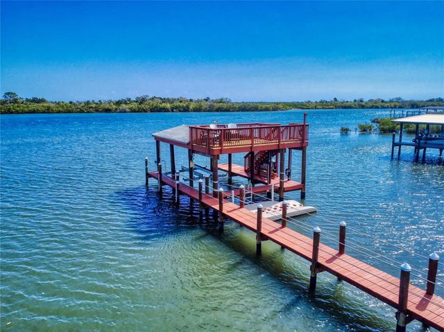 2019 S RIVERSIDE, Edgewater, FL 32141