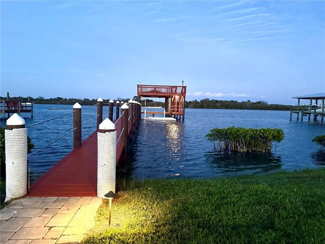 2019 S RIVERSIDE, Edgewater, FL 32141