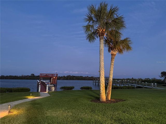 2019 S RIVERSIDE, Edgewater, FL 32141