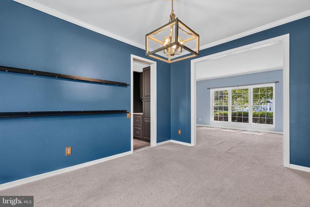 2802 NOBLE FIR CT, Woodbridge, VA 22192