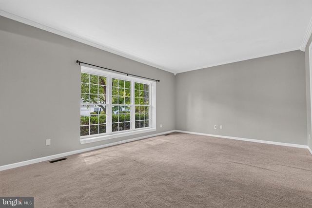 2802 NOBLE FIR CT, Woodbridge, VA 22192