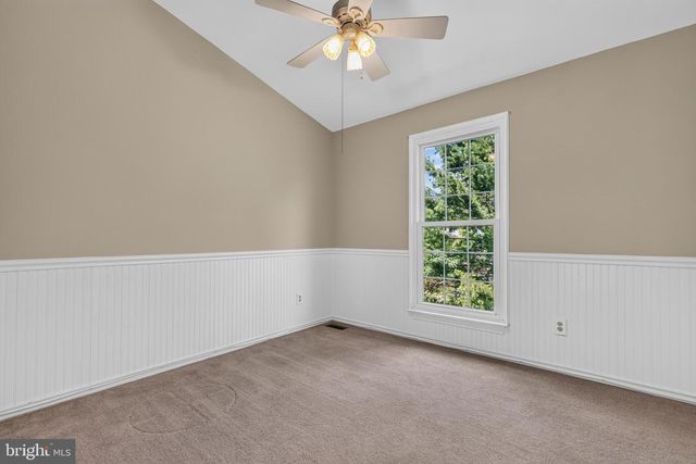 2802 NOBLE FIR CT, Woodbridge, VA 22192