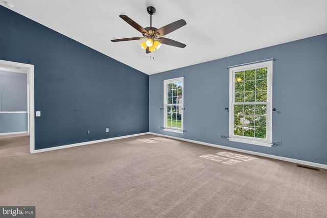 2802 NOBLE FIR CT, Woodbridge, VA 22192