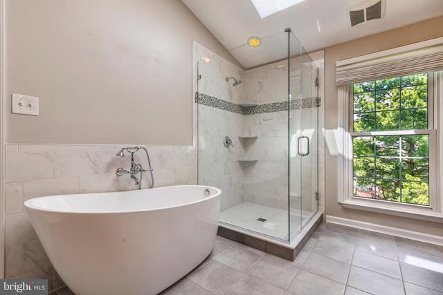 2802 NOBLE FIR CT, Woodbridge, VA 22192