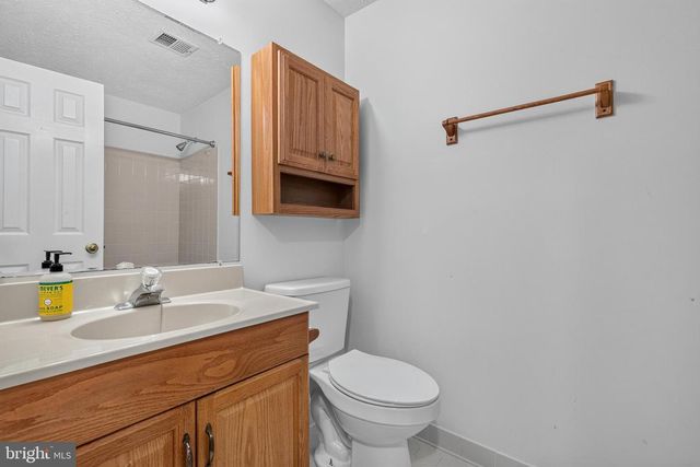 2802 NOBLE FIR CT, Woodbridge, VA 22192