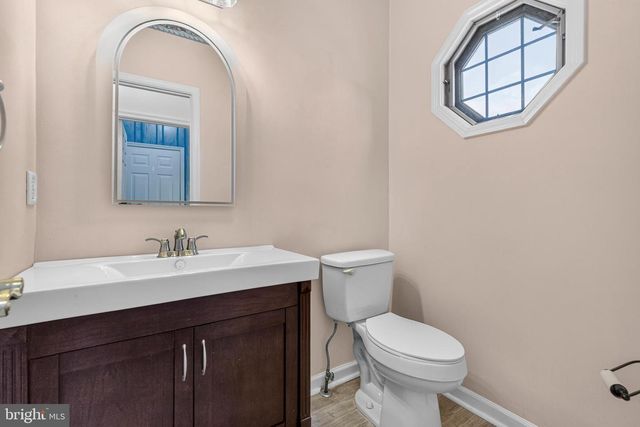 2802 NOBLE FIR CT, Woodbridge, VA 22192