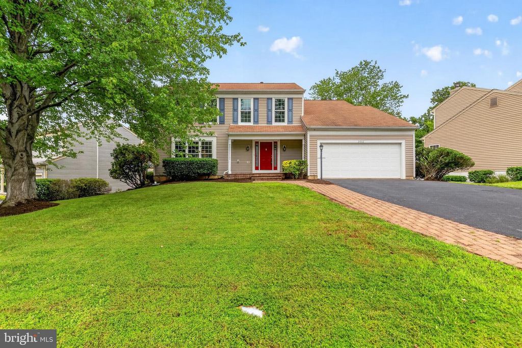 2802 NOBLE FIR CT, Woodbridge, VA 22192