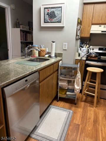 23 Village Green Rd, Bedminster Twp., NJ 07921