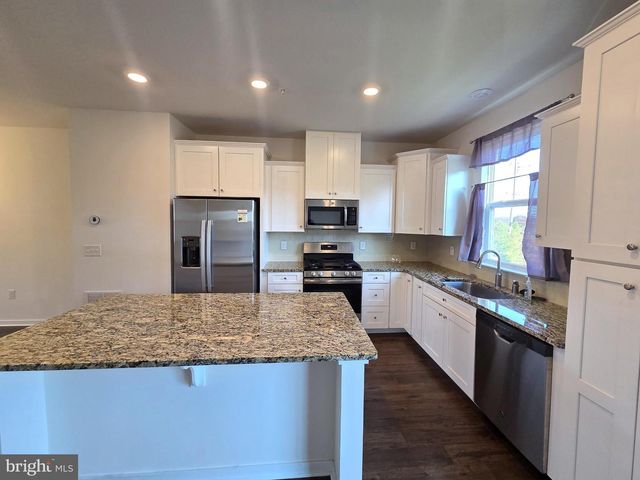 1908 BOULDER DR, Downingtown, PA 19335