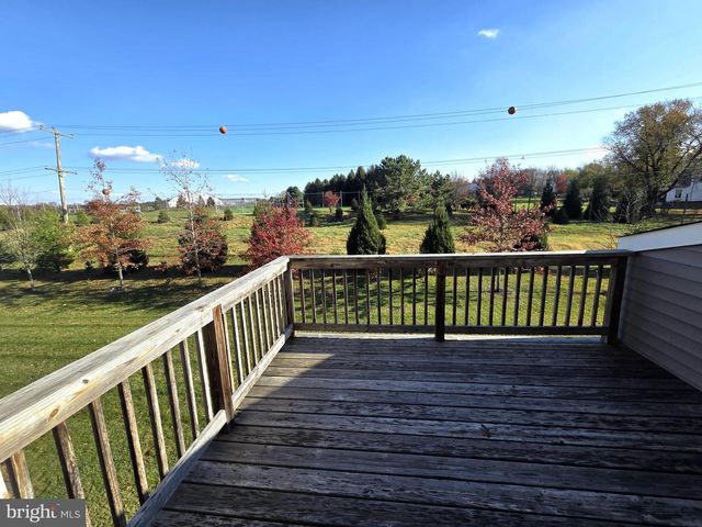 1908 BOULDER DR, Downingtown, PA 19335