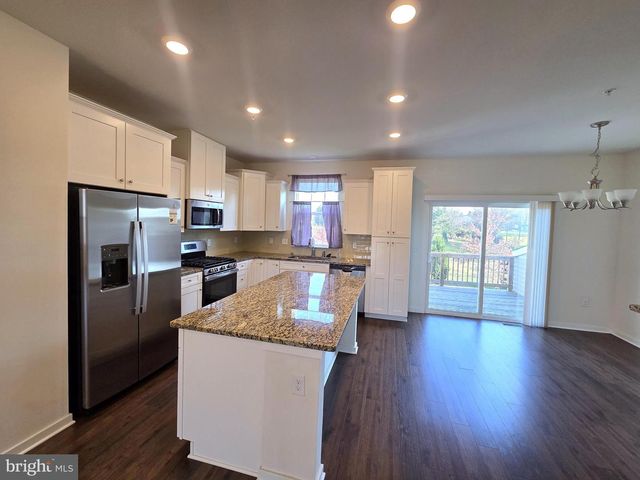 1908 BOULDER DR, Downingtown, PA 19335