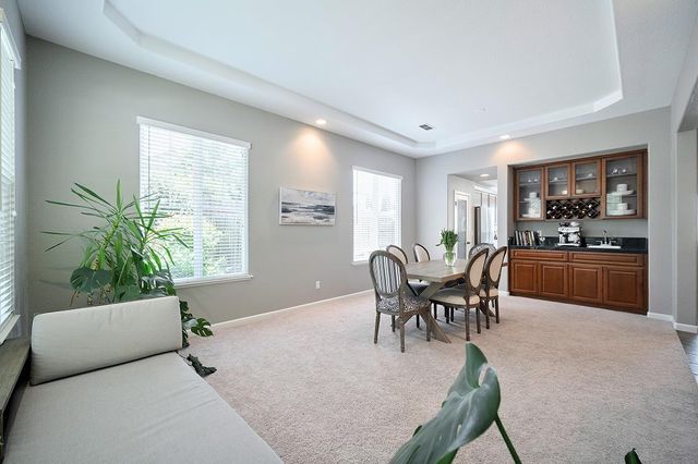 13 Castaic Ct, Roseville, CA 95678