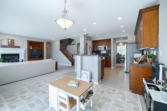 13 Castaic Ct, Roseville, CA 95678