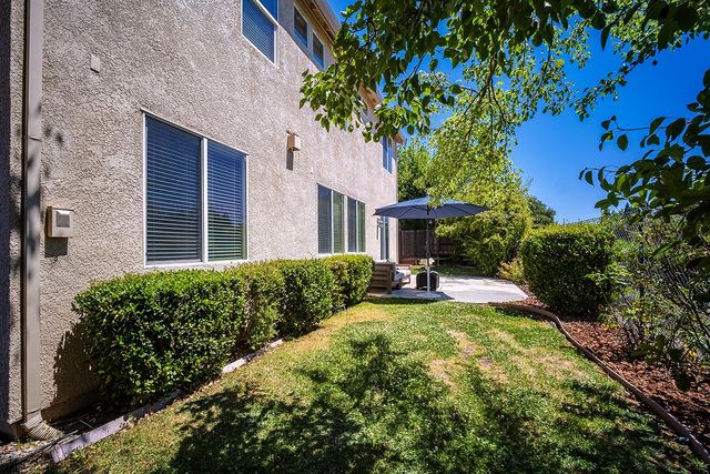 13 Castaic Ct, Roseville, CA 95678