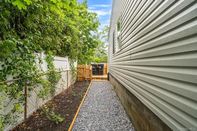 48 Hillside Avenue, Patchogue, NY 11772