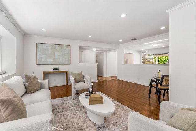 2027 Holly Ave, Arcadia, CA 91007