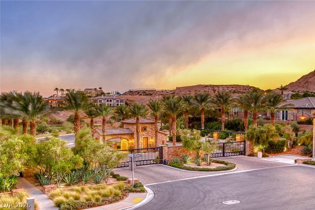70 Portezza Drive, Henderson, NV 89011