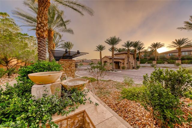 70 Portezza Drive, Henderson, NV 89011
