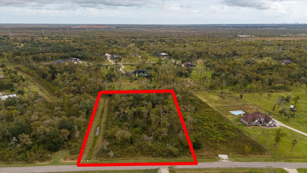 32003 Bayou Bend, Richwood, TX 77515