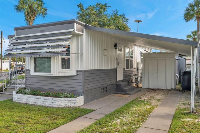 4851 W GANDY BOULEVARD B6-L27, Tampa, FL 33611