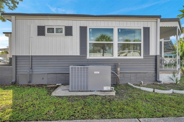 4851 W GANDY BOULEVARD B6-L27, Tampa, FL 33611