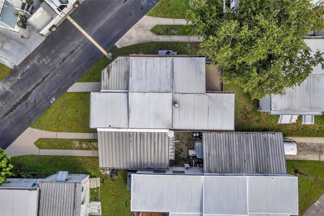 4851 W GANDY BOULEVARD B6-L27, Tampa, FL 33611