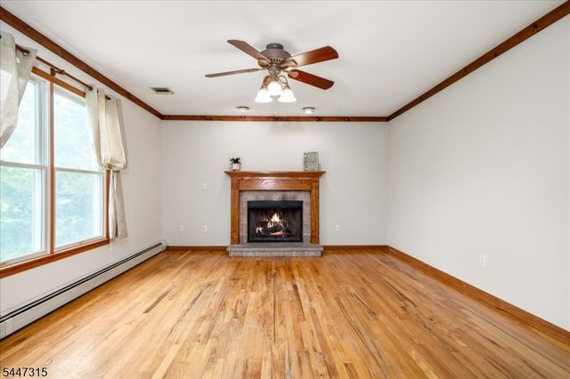 9 Carriage Ln, Hardyston Twp., NJ 07419