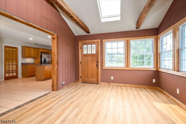 9 Carriage Ln, Hardyston Twp., NJ 07419
