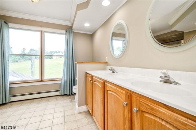 9 Carriage Ln, Hardyston Twp., NJ 07419
