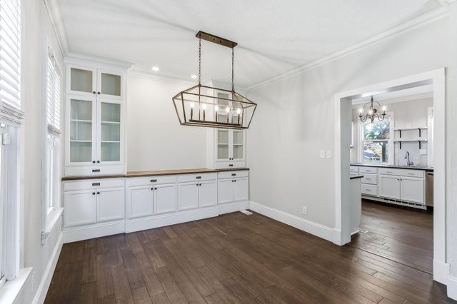 721 Simon Avenue, Saint Paul, MN 55117