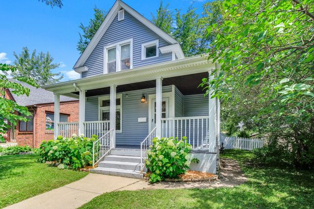 721 Simon Avenue, Saint Paul, MN 55117